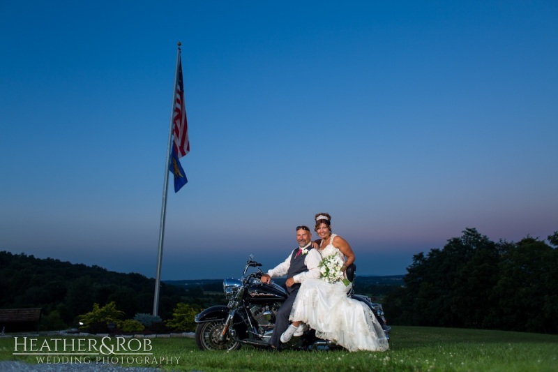 Kim-Mike-Lodges-at-Gettysburg-Wedding-161