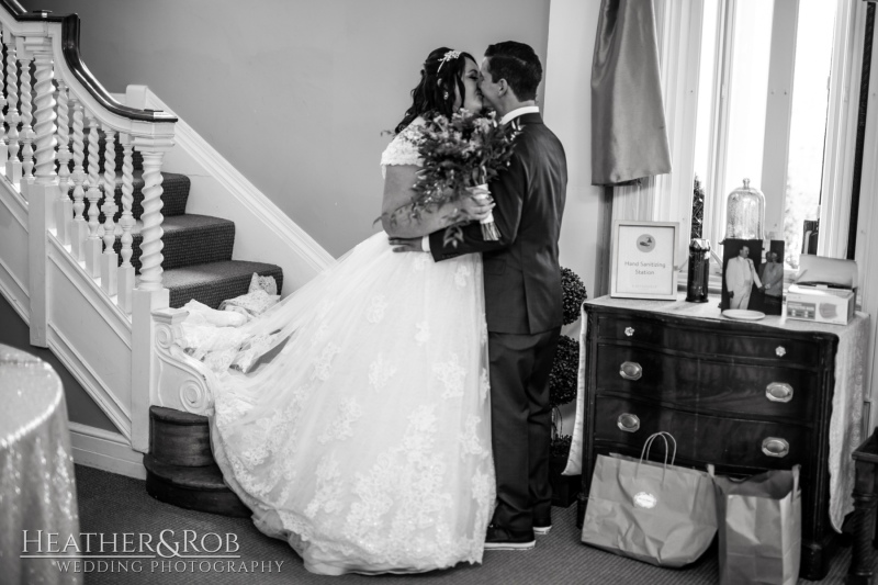 Beth-and-Ben-Wedding-Overhills-Mansion-Sneak-Peek-137