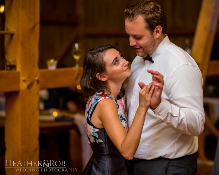 Courtney-Tim-Wedding-Ironstone-Ranch-Elizabethtown-PA-151