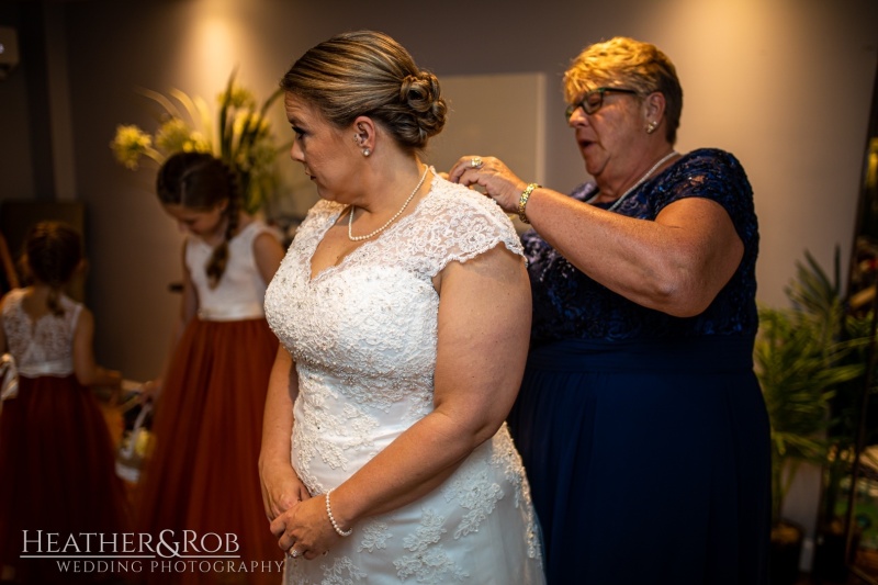 Dayna-Brian-Wedding-Bayfront-Club-112