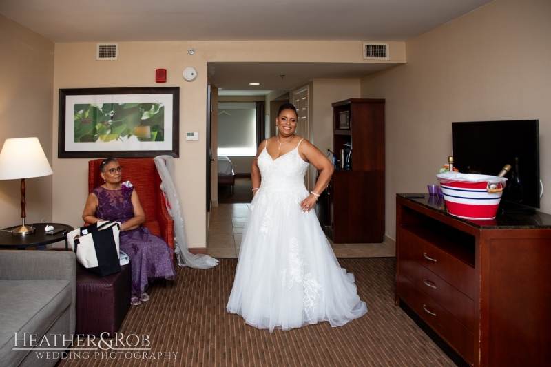 Djenne-Welton-Wedding-Columbus-Gardens-103