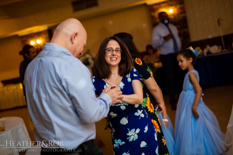 Elizabeth-Brandon-Wedding-Sneak-Peek-173