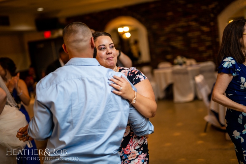 Elizabeth-Brandon-Wedding-Sneak-Peek-183