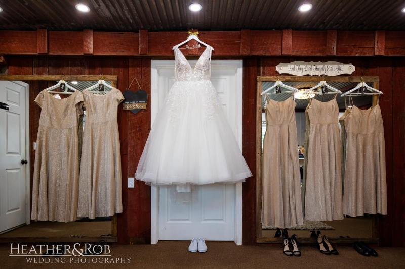 Emily-Johnathon-Wedding-Memory-Barn-Etters-Pennsylvania-101