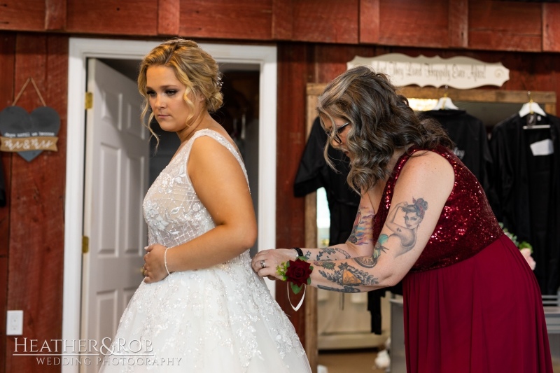 Emily-Johnathon-Wedding-Memory-Barn-Etters-Pennsylvania-108