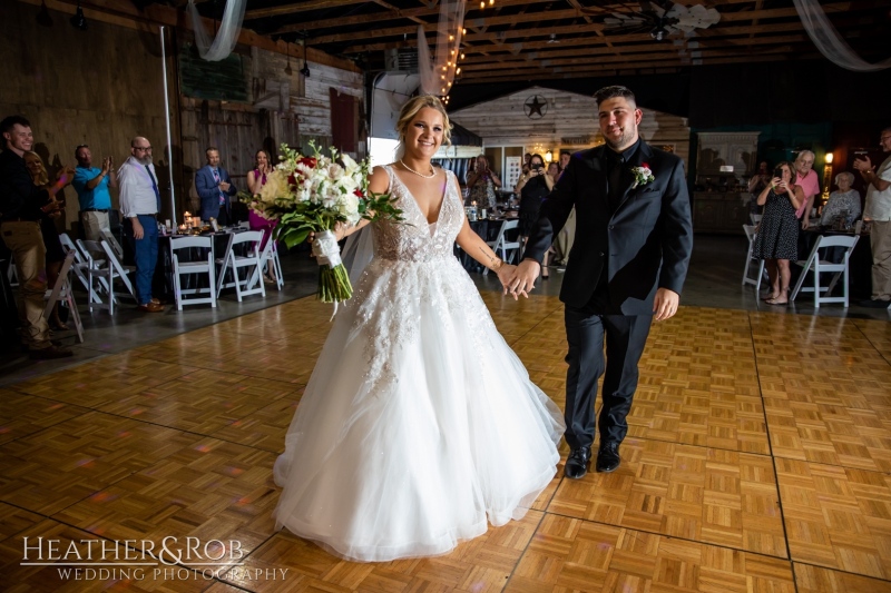 Emily-Johnathon-Wedding-Memory-Barn-Etters-Pennsylvania-154