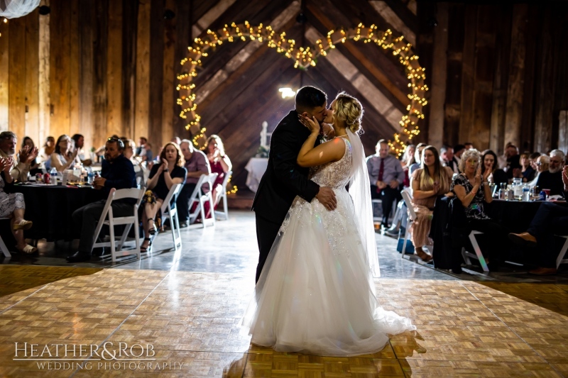 Emily-Johnathon-Wedding-Memory-Barn-Etters-Pennsylvania-157