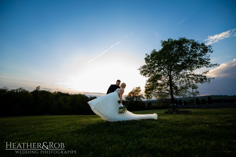 Emily-Johnathon-Wedding-Memory-Barn-Etters-Pennsylvania-172