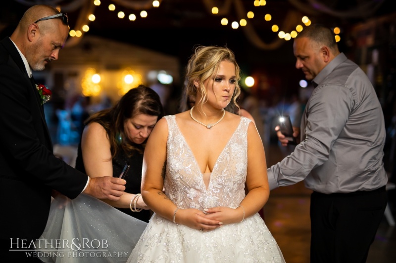 Emily-Johnathon-Wedding-Memory-Barn-Etters-Pennsylvania-178