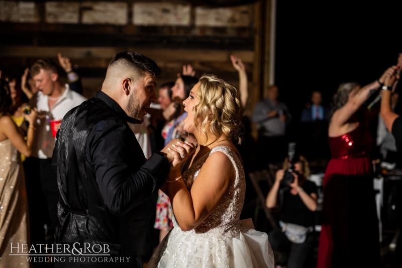 Emily-Johnathon-Wedding-Memory-Barn-Etters-Pennsylvania-192