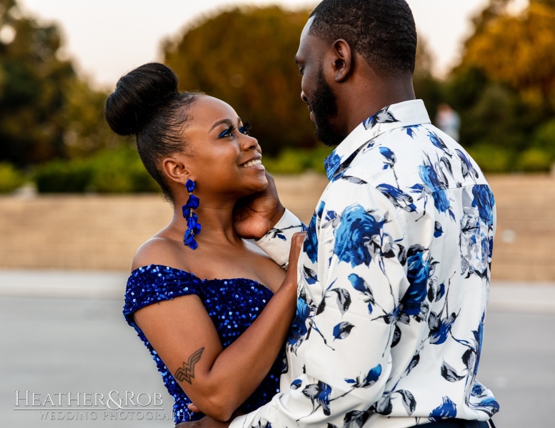 Ebony & Jahi's sunrise engagement session on the National Mall