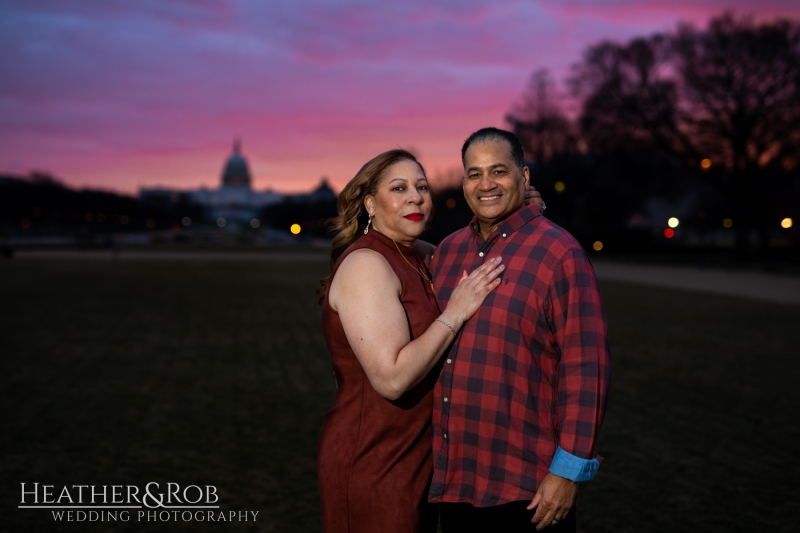 Frederica & Jorge's sunrise engagement session on the National Mall