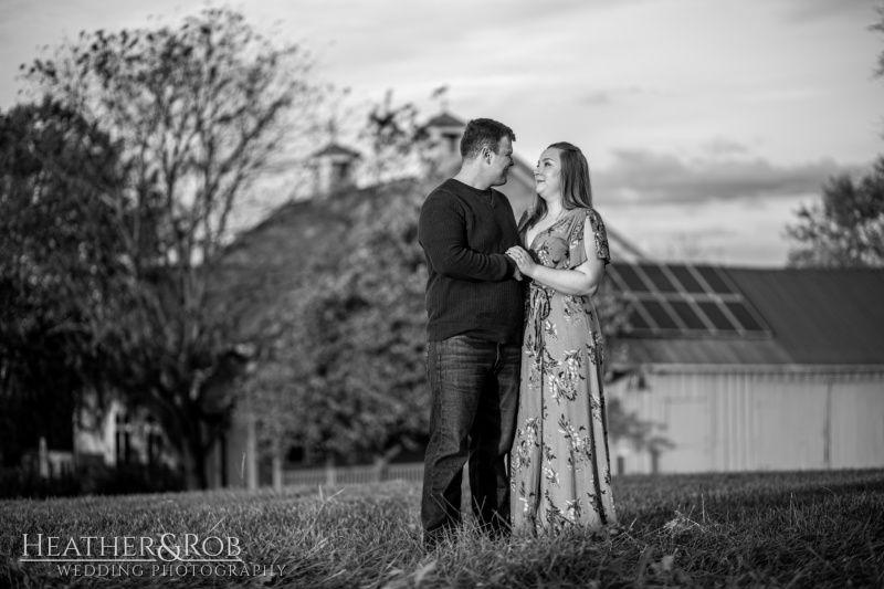 Engagemnt Photos at the Howard County Conservancy by Heather & Rob Wedding Photography