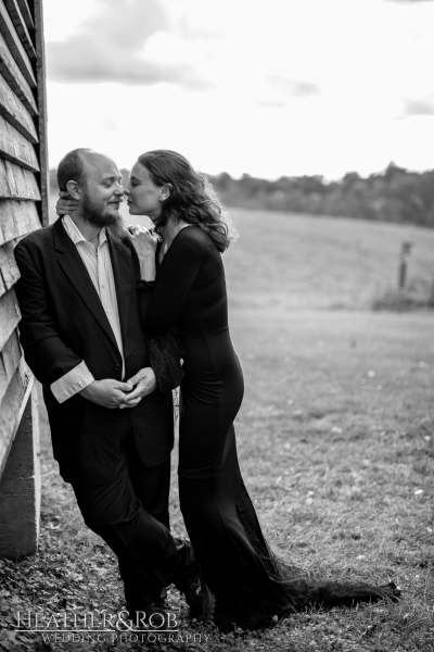 Engagemnt Photos at the Howard County Conservancy by Heather & Rob Wedding Photography