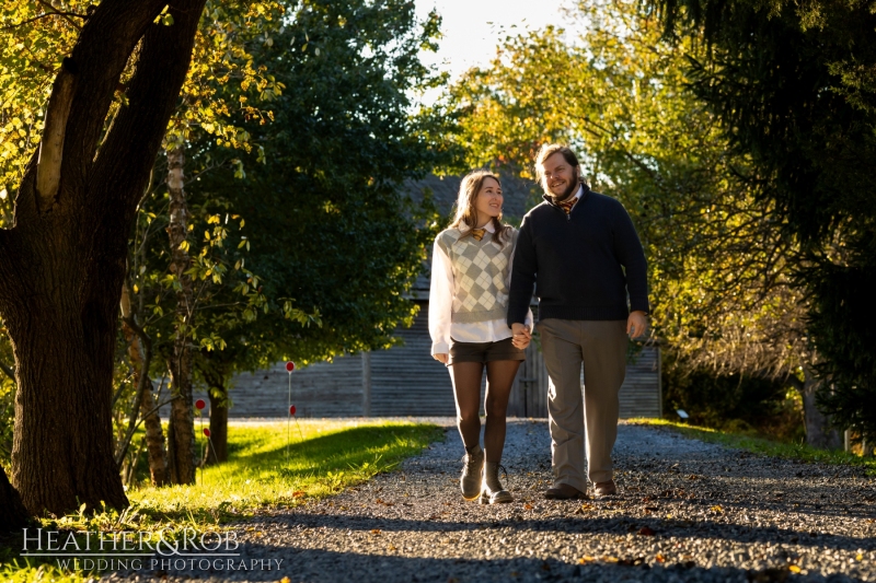 Engagemnt Photos at the Howard County Conservancy by Heather & Rob Wedding Photography
