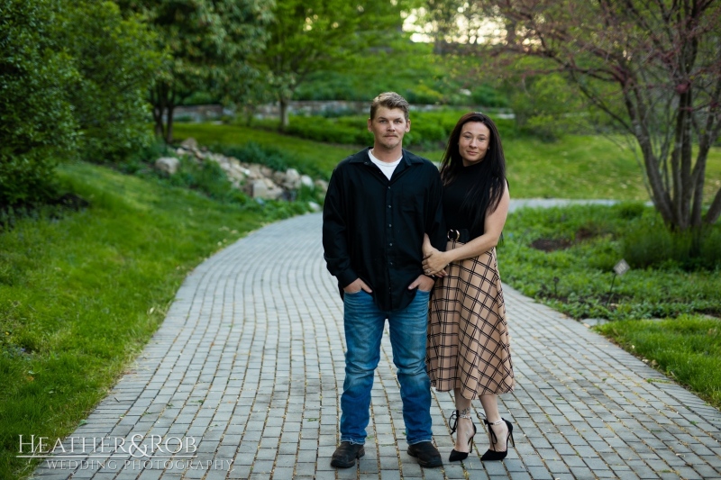 Engagemnt Photos at the Howard County Conservancy by Heather & Rob Wedding Photography