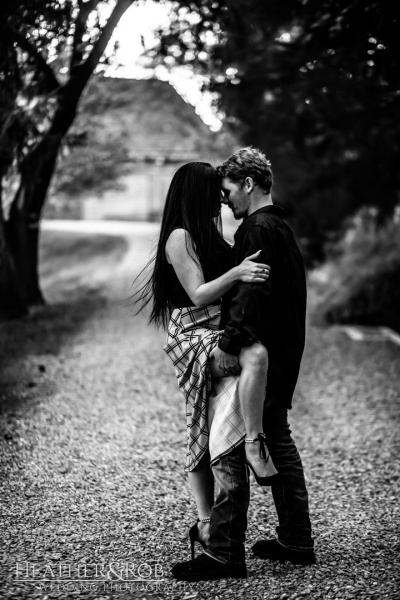 Engagemnt Photos at the Howard County Conservancy by Heather & Rob Wedding Photography