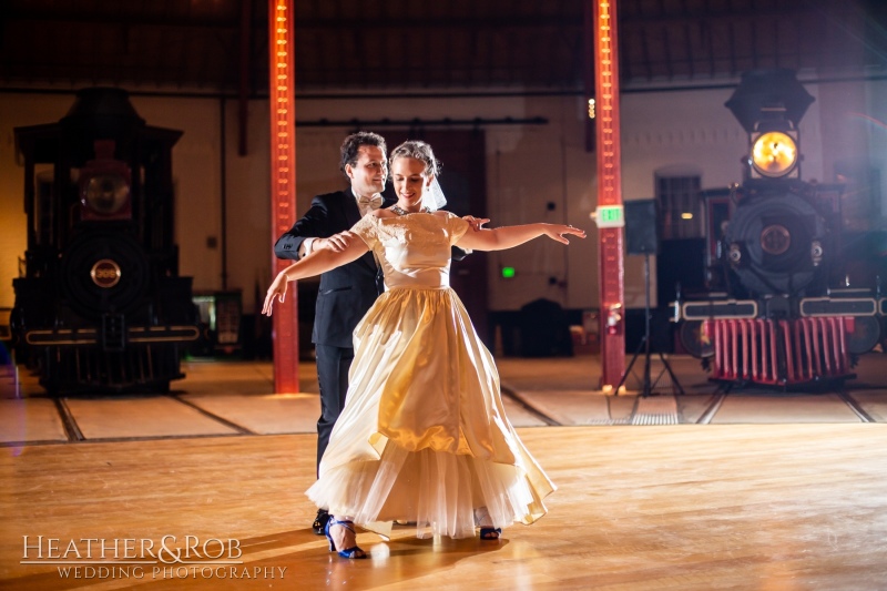 Jasmine-Arber-Wedding-BO-Railroad-Museum-151