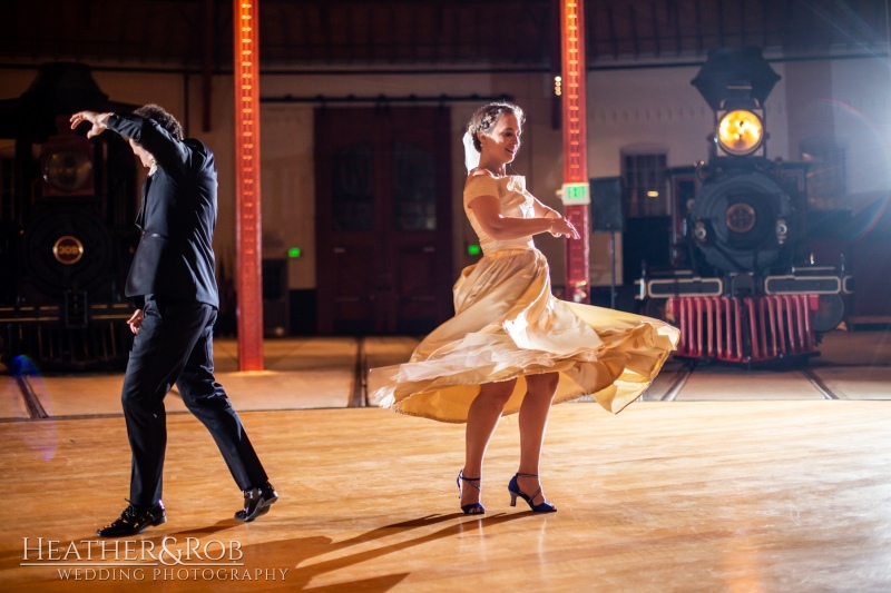 Jasmine-Arber-Wedding-BO-Railroad-Museum-152