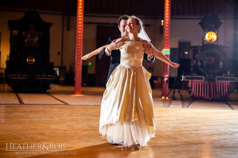 Jasmine-Arber-Wedding-BO-Railroad-Museum-154