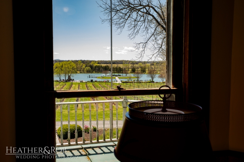 Jess-Derek-Wedding-Old-House-Vineyard-104