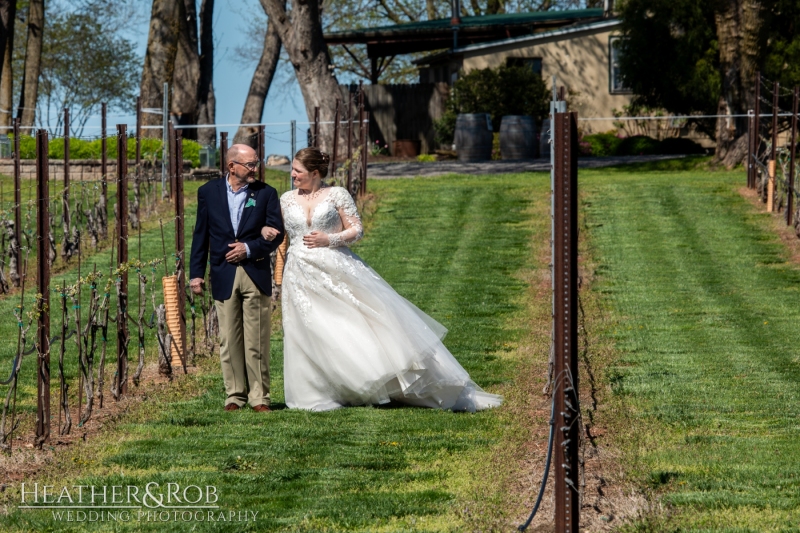 Jess-Derek-Wedding-Old-House-Vineyard-122