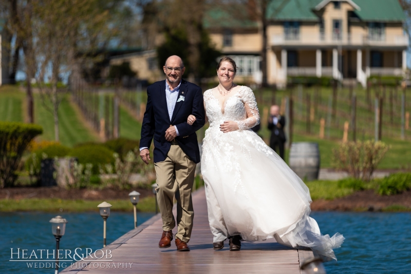 Jess-Derek-Wedding-Old-House-Vineyard-126