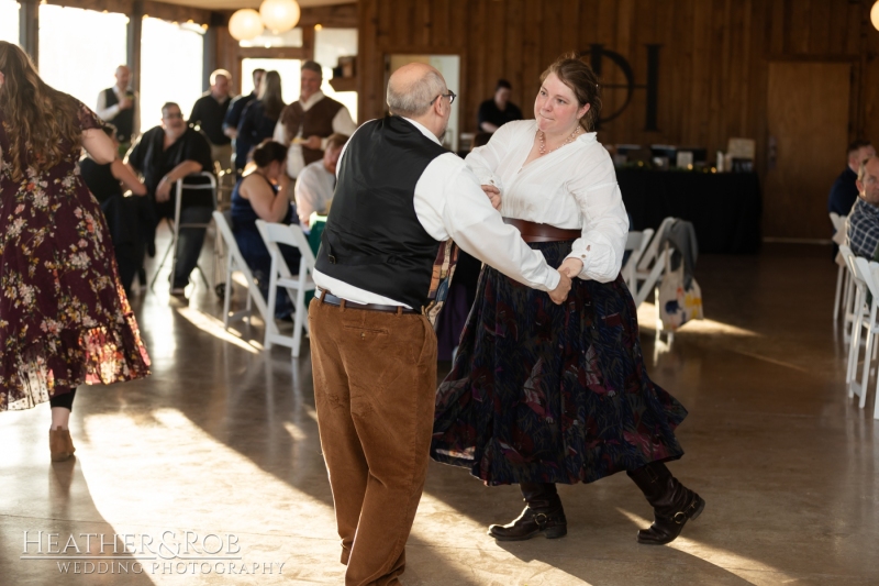 Jess-Derek-Wedding-Old-House-Vineyard-174