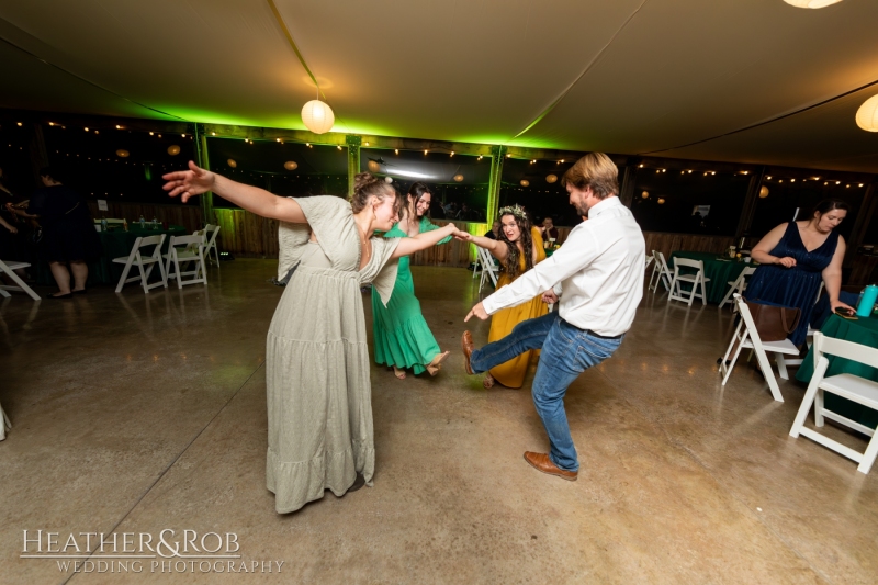 Jess-Derek-Wedding-Old-House-Vineyard-191