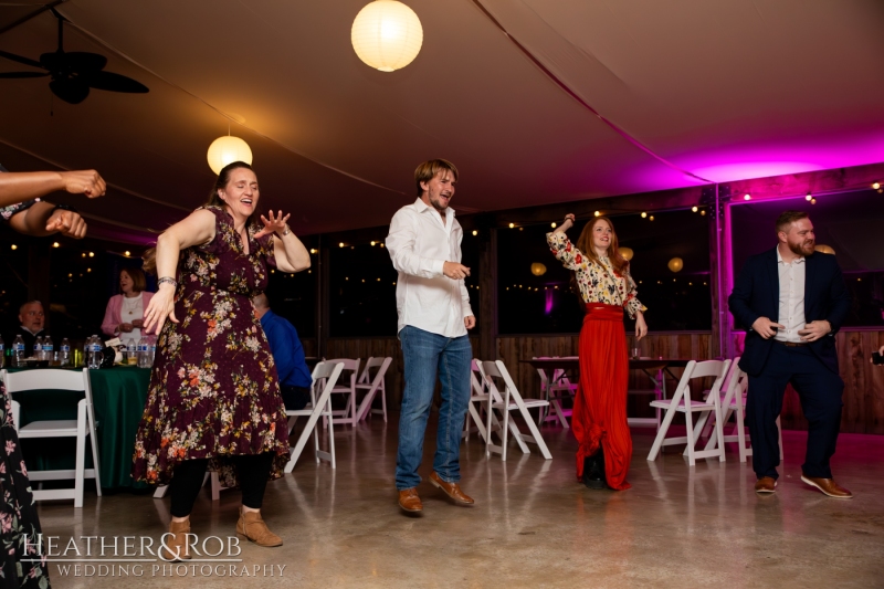 Jess-Derek-Wedding-Old-House-Vineyard-199