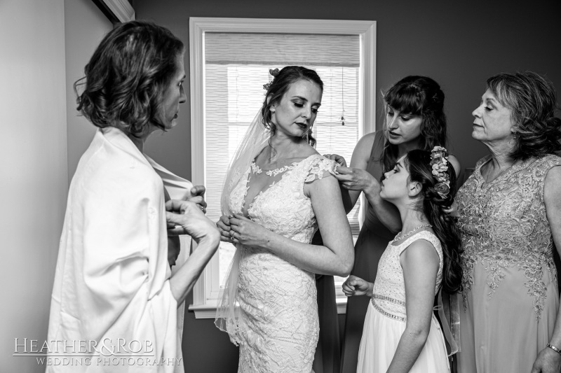 Jess-Zach-Wedding-Sneak-Peek-117