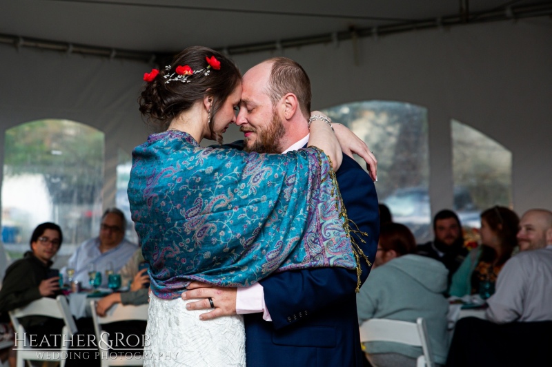 Jess-Zach-Wedding-Sneak-Peek-151