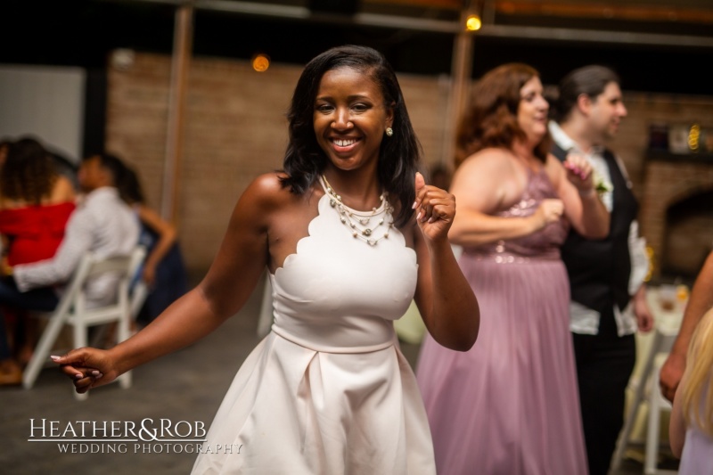 Jessica-Corey-Wedding-Sneak-Peek-Tidewater-Inn-Easton-199