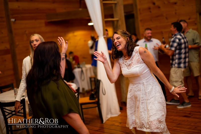 Julie-Gavin-Sneak-Peek-Stone-Ridge-Hollow-215