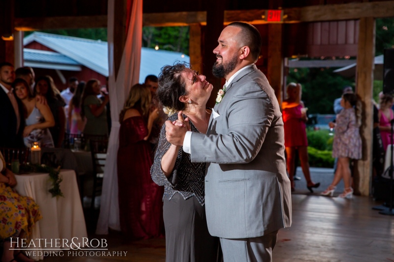 Kayla-Hayden-Wedding-Dulaney-Overlook-Frederick-Maryland-163