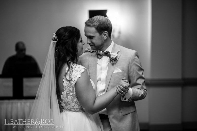 Kelly-Tim-Wedding-Hillendale-Country-Club-142