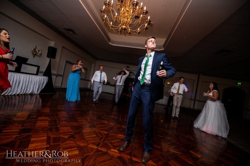 Kelly-Tim-Wedding-Hillendale-Country-Club-171