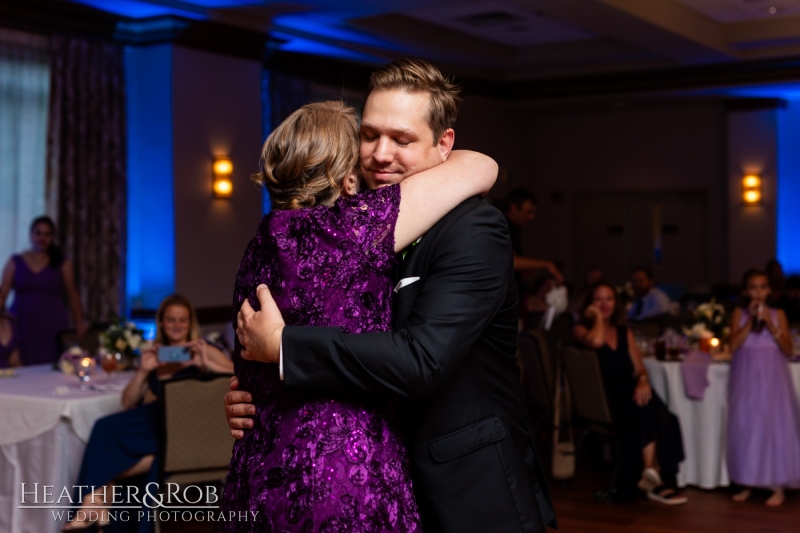 Kerry-Phillip-Wedding-Sneak-Peek-Turf-Valley-145