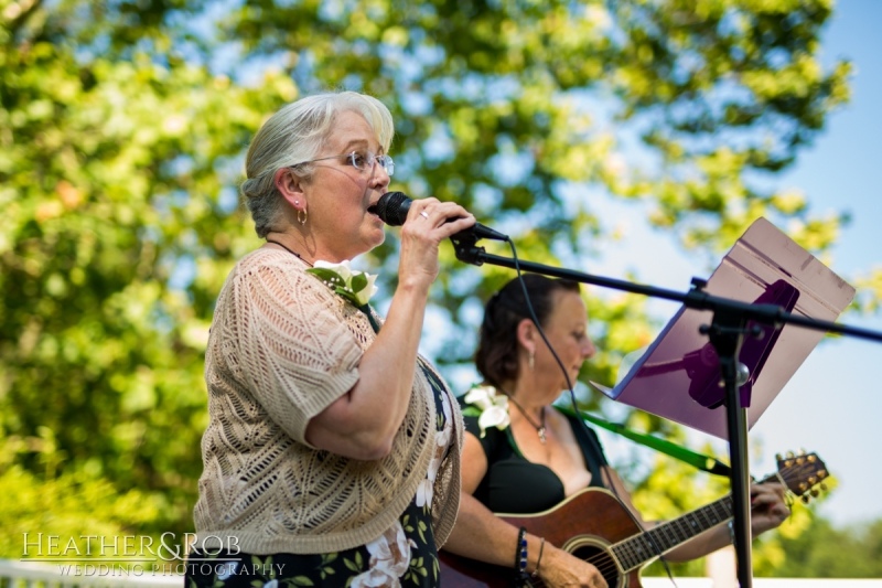 Kim-Mike-Lodges-at-Gettysburg-Wedding-123