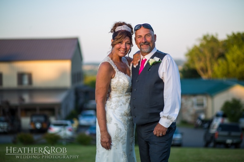 Kim-Mike-Lodges-at-Gettysburg-Wedding-151