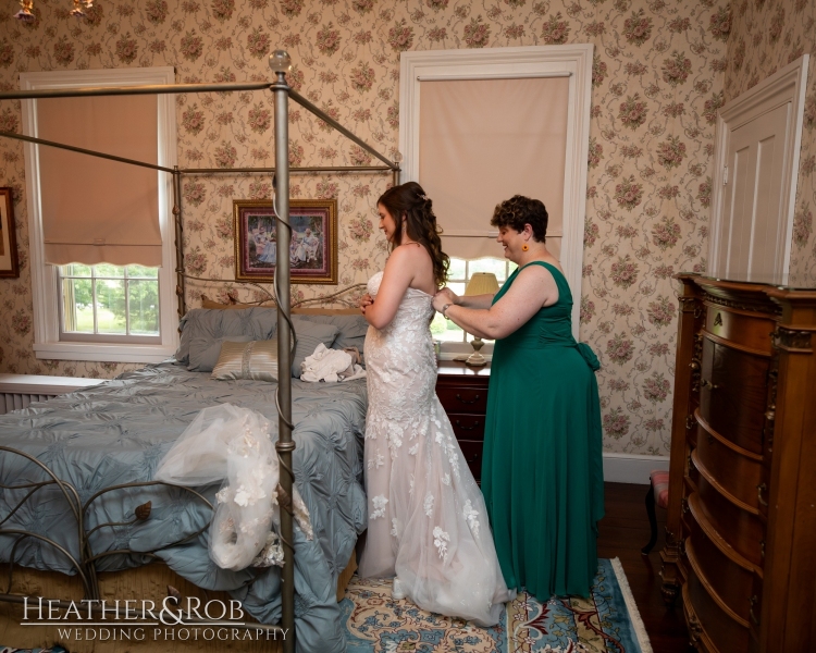 Laura-Nick-Wedding-Sneak-Peek-Crown-Rose-Estate-Knoxville-Maryland-112