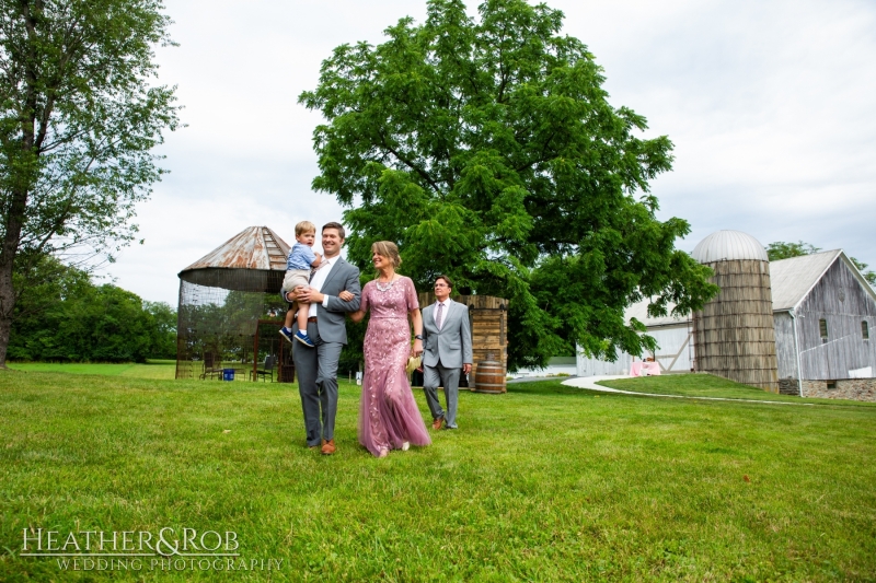 Laura-Nick-Wedding-Sneak-Peek-Crown-Rose-Estate-Knoxville-Maryland-125