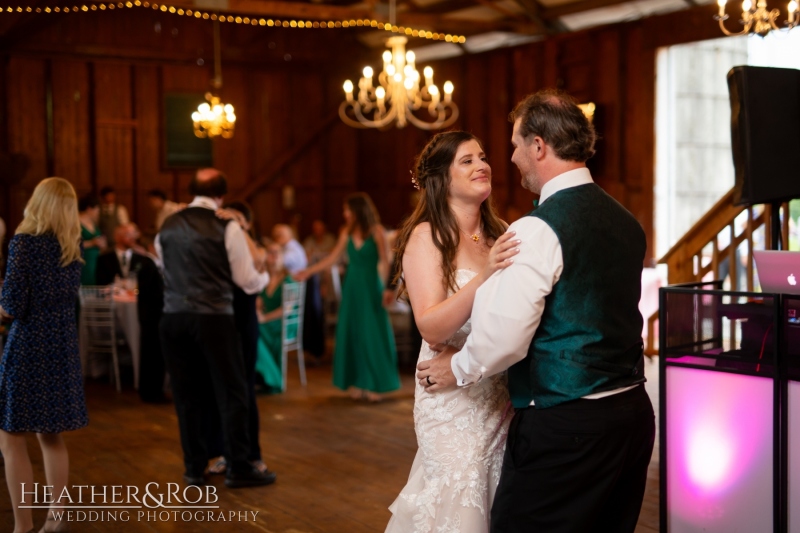 Laura-Nick-Wedding-Sneak-Peek-Crown-Rose-Estate-Knoxville-Maryland-175