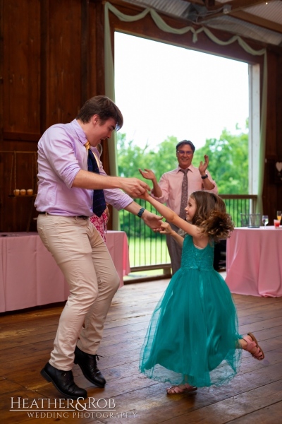 Laura-Nick-Wedding-Sneak-Peek-Crown-Rose-Estate-Knoxville-Maryland-184