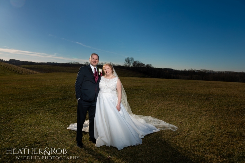 Laura-Scott-Wedding-Linganore-Wine-Cellars-111