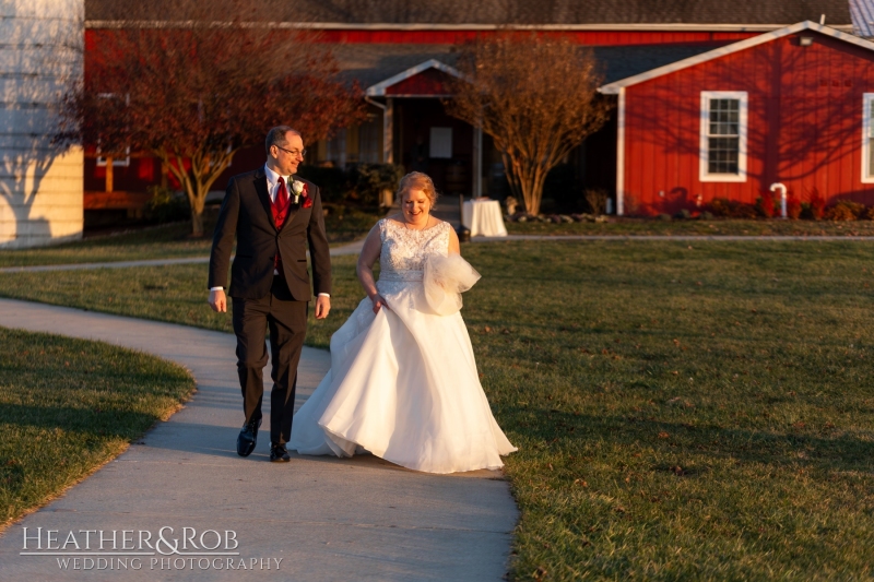 Laura-Scott-Wedding-Linganore-Wine-Cellars-124