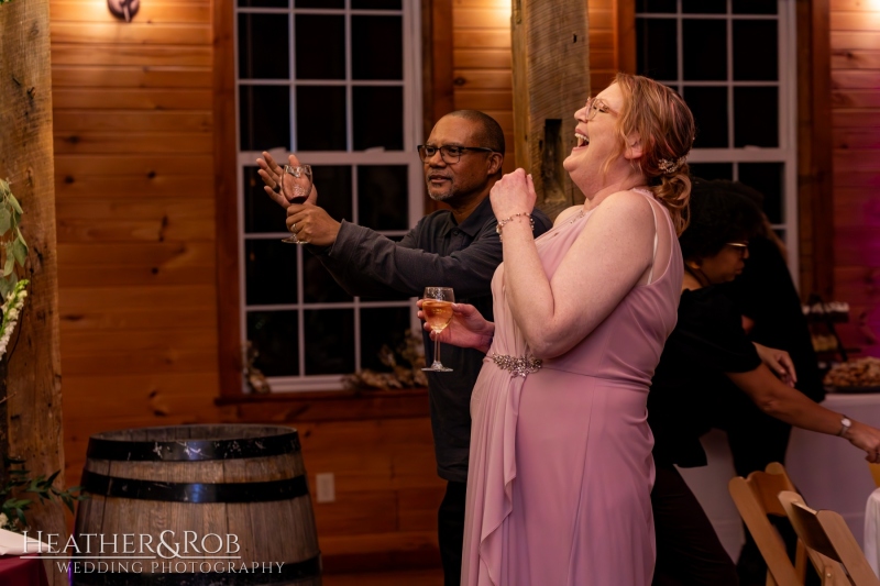 Laura-Scott-Wedding-Linganore-Wine-Cellars-152