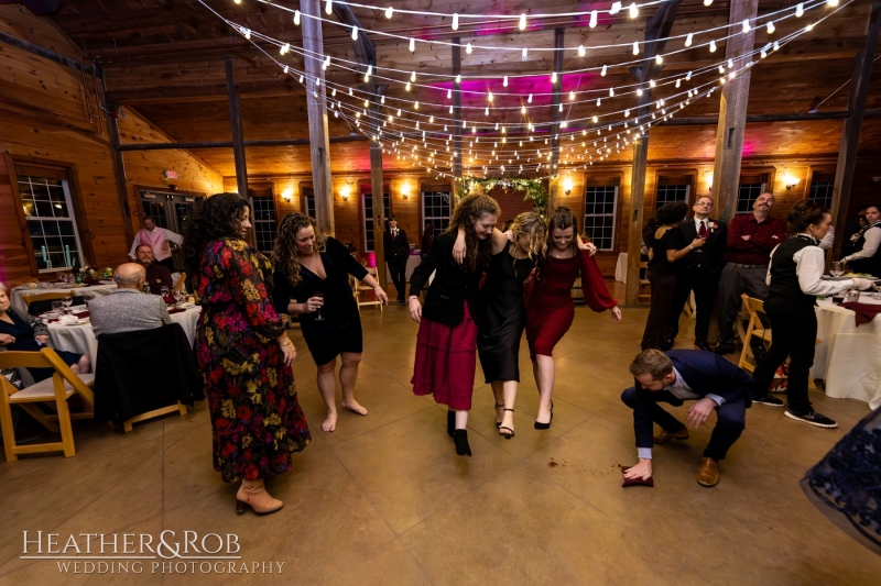 Laura-Scott-Wedding-Linganore-Wine-Cellars-183