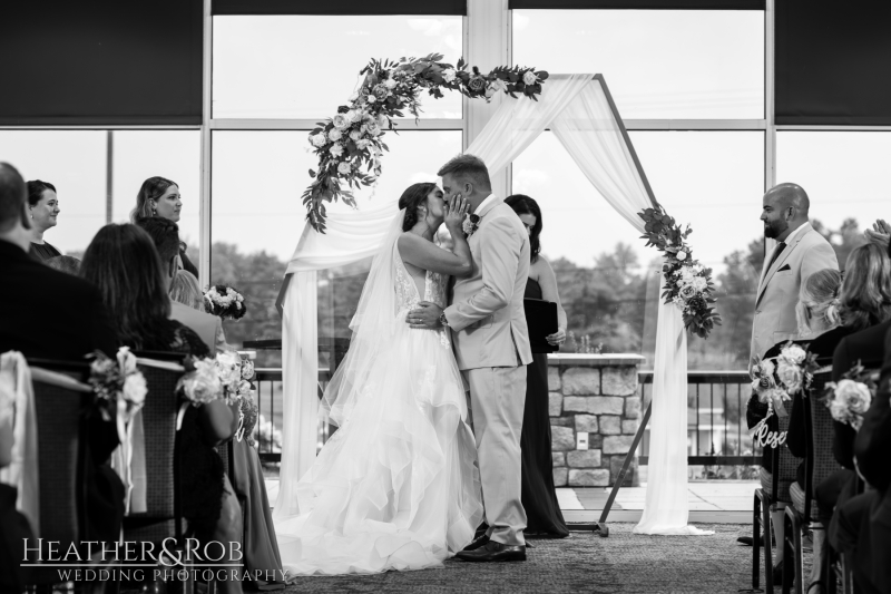 Lisa-Tim-Wedding-Turf-Valley-Ellicott-City-135