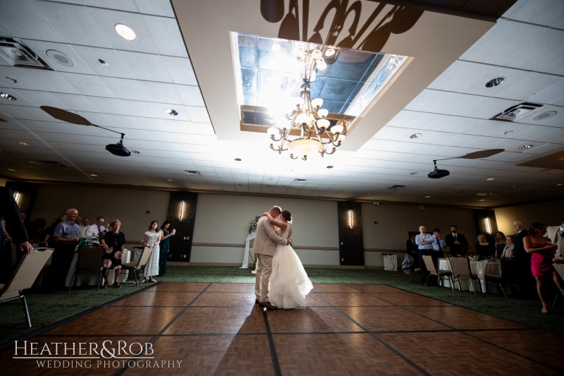 Lisa-Tim-Wedding-Turf-Valley-Ellicott-City-142